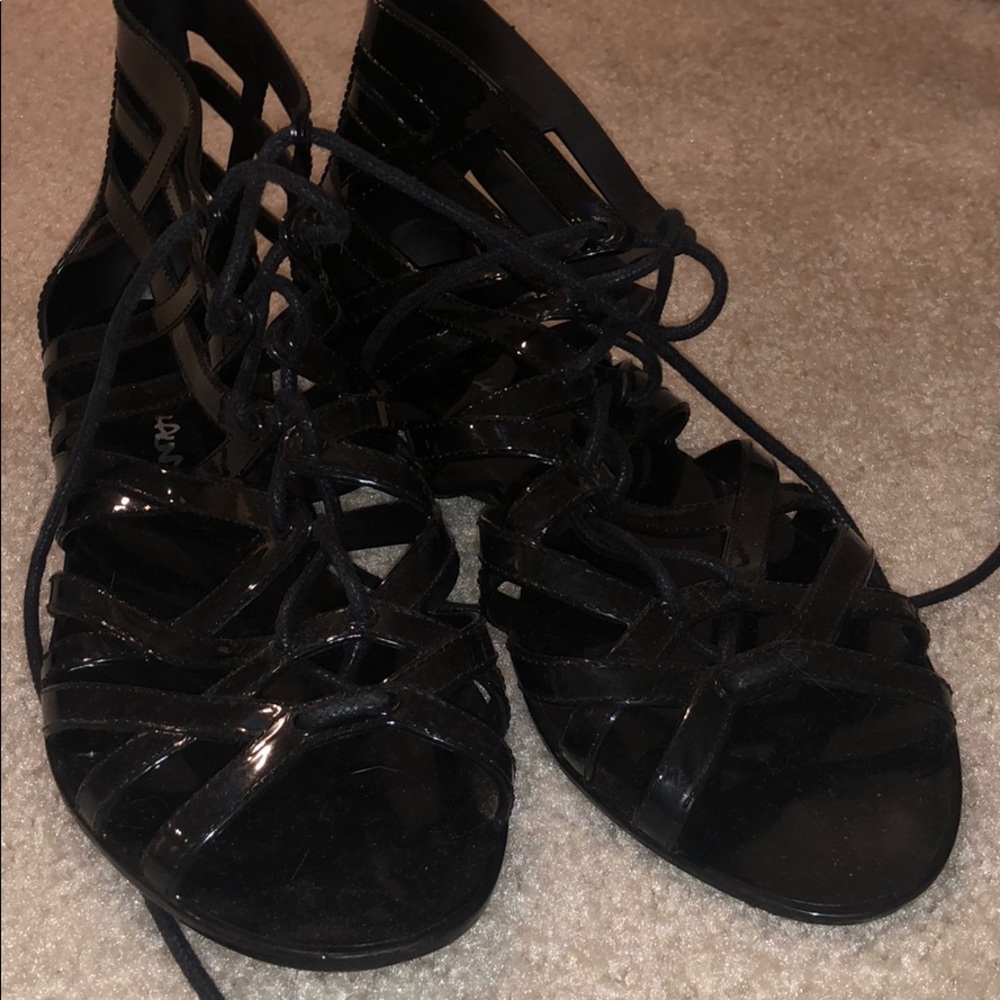 super cool and unique sandals!!